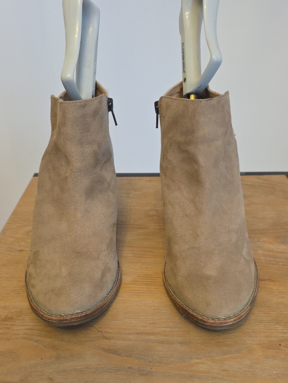Dv8 Tan Ankle Booties 9.5